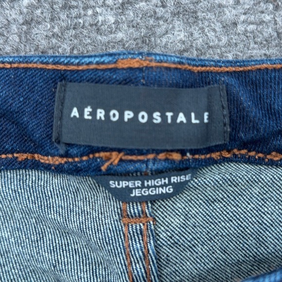 Aeropostale Super High Rise Jegging Women 4 Reg Dark Wash Distressed Skinny Jean - Picture 3 of 7